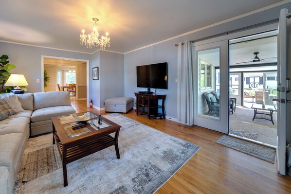 House (4 Bedrooms) | Interior