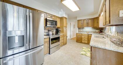 Walk to Frontier Days: Cheyenne Home w/ Patio!