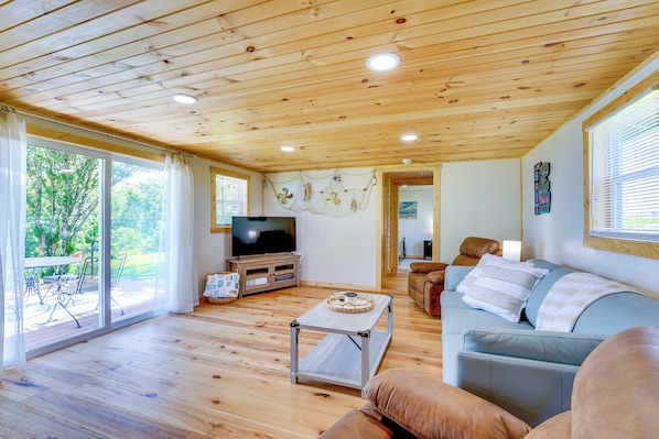 House (1 Bedroom) | Interior
