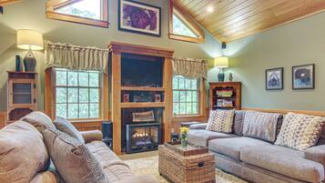 Casa (2 Bedrooms) | Interior