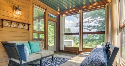 Wraparound Porch w/ Views: Blue Ridge Mtn Gem!