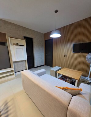 Chambre, 2 chambres, accessible aux personnes à mobilité réduite | Salle de séjour