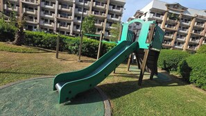 Room, 2 Bedrooms, Accessible | Children's area