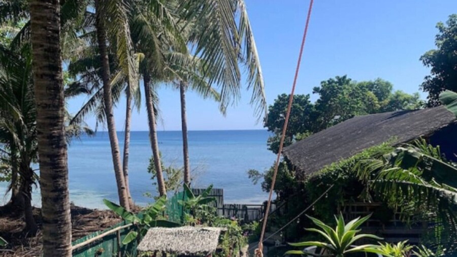 Spacious Beachfront House With Rooftop Deck in Macrohon, Philippines