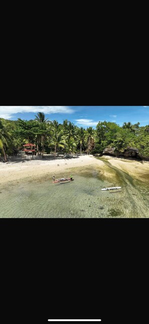 House, 2 Bedrooms, Smoking, Balcony | Beach