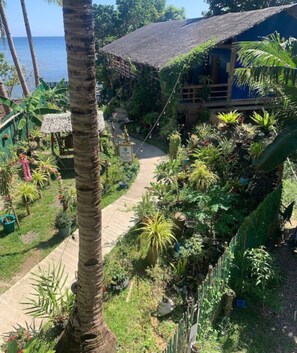 House, 2 Bedrooms, Smoking, Balcony | Garden