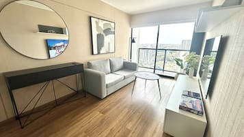 Apartment, 1 Bedroom, Accessible, Private Pool | Living room
