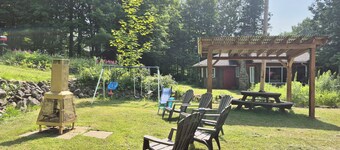 Beautiful & Peaceful 4-Bedroom Chalet – 1 Min Walk to Beach & Restaurants!