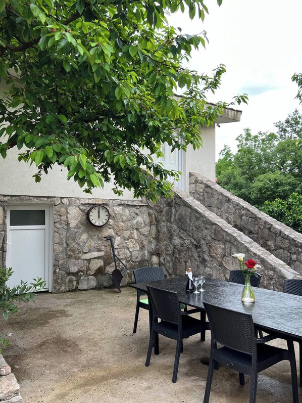 Apartment, 1 Bedroom, Smoking, Balcony | Terrace/patio