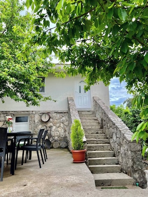 Apartment, Smoking, Balcony | Balcony