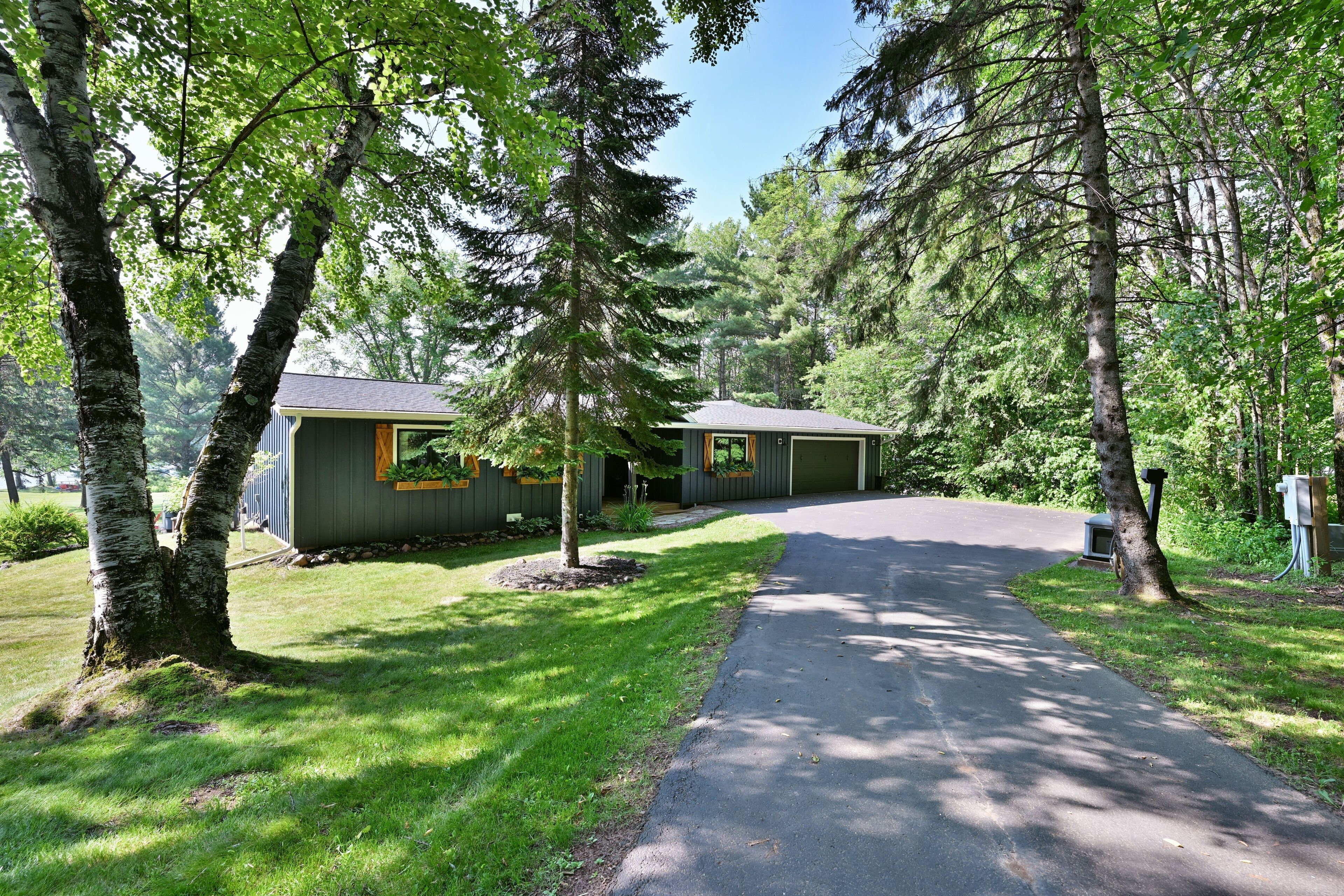 House, 4 Bedrooms | Exterior
