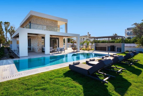 Alberca al aire libre 