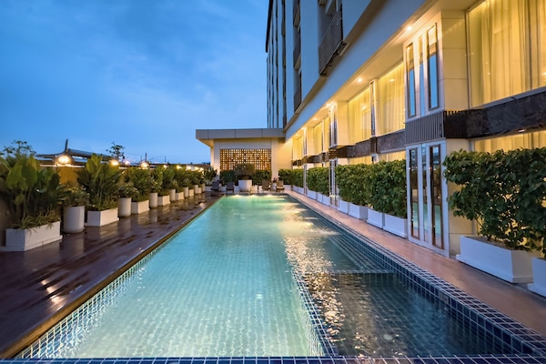 Piscina a l'aire lliure