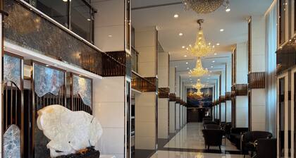 Golden Empire Suvarnabhumi Hotel