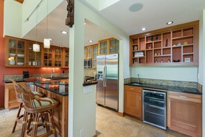 Condo, 2 Bedrooms | Private kitchen | Fridge, oven, coffee/tea maker, toaster - Puamana 19c 2 Bedroom Condo (Princeville)