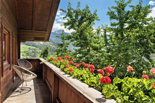 Chalet 'Glosaleite Zillertal' mit Bergblick, privater Terrasse und WLAN