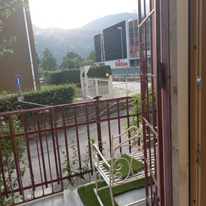 Appartement, 1 chambre, vue montagne | Jardin