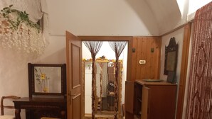 Uklassifisert bilde, 3 av 12, knapp
