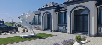 Hanul dintre vii Marasesti