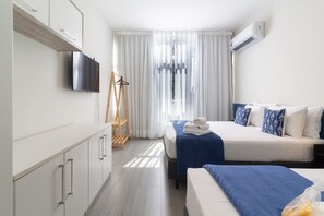 1 bedroom, iron/ironing board, travel cot, free WiFi