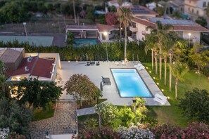 Outdoor pool - Nereide, luxury villa in Sicily with pool, near the beach (Punta Secca)