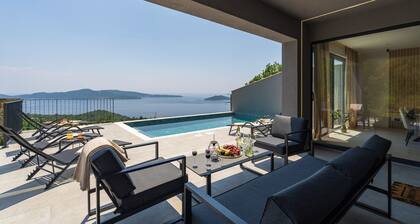 Villa Green Sunrise- 4 bedroom Oasis in beautiful BrseÄine, near Dubrovnik