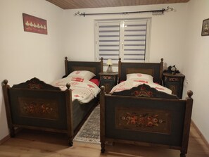 1 bedroom, WiFi, bed sheets