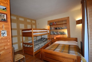 3 bedrooms