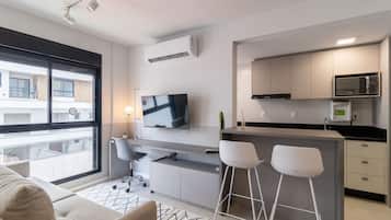 Basic Apartment | Interior