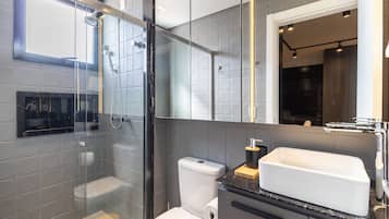 Apartment | Bathroom