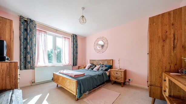 Room - Not Available - Legacy Listing (Dartford)