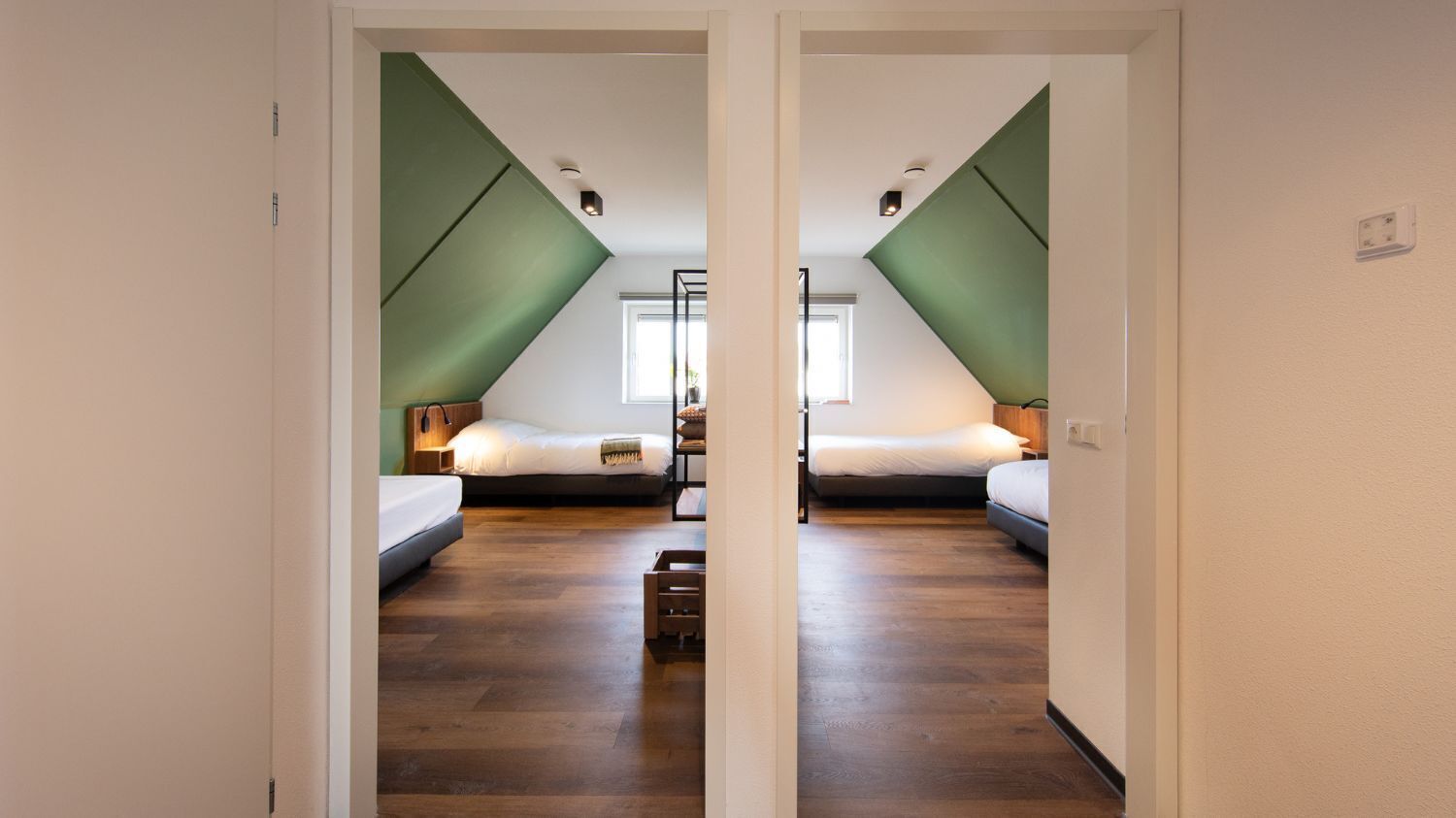 4 habitaciones, internet y ropa de cama 