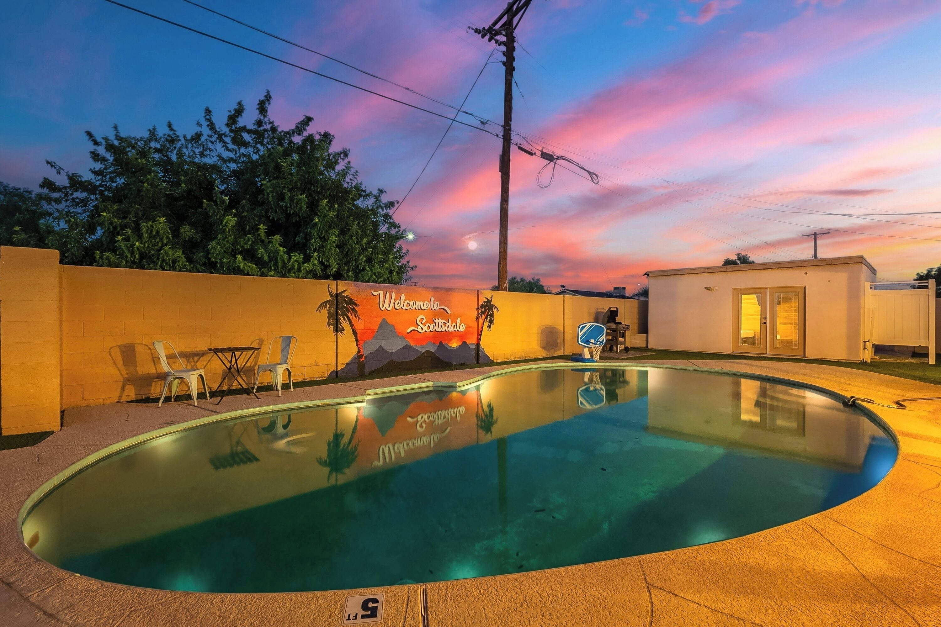Outdoor pool, a heated pool
