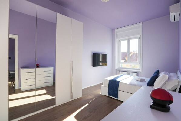 1 bedroom, iron/ironing board, WiFi, bed sheets