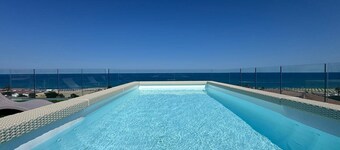 Apartment with large terrace sea view, roof terrace with whirlpool