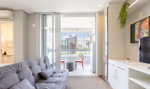 Basic Apartment | Living area - Perfect Stay in Bela Vista, Minutes From Avenida Paulista - BPA (São Paulo)