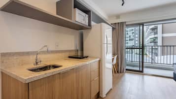 Basic Apartment | Private kitchen