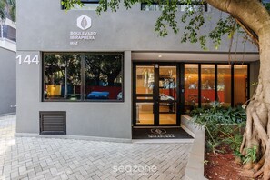 شقة بتجهيزات أساسية | تفاصيل الفندق من الخارج