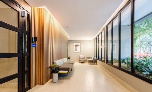 Basic Apartment | Interior