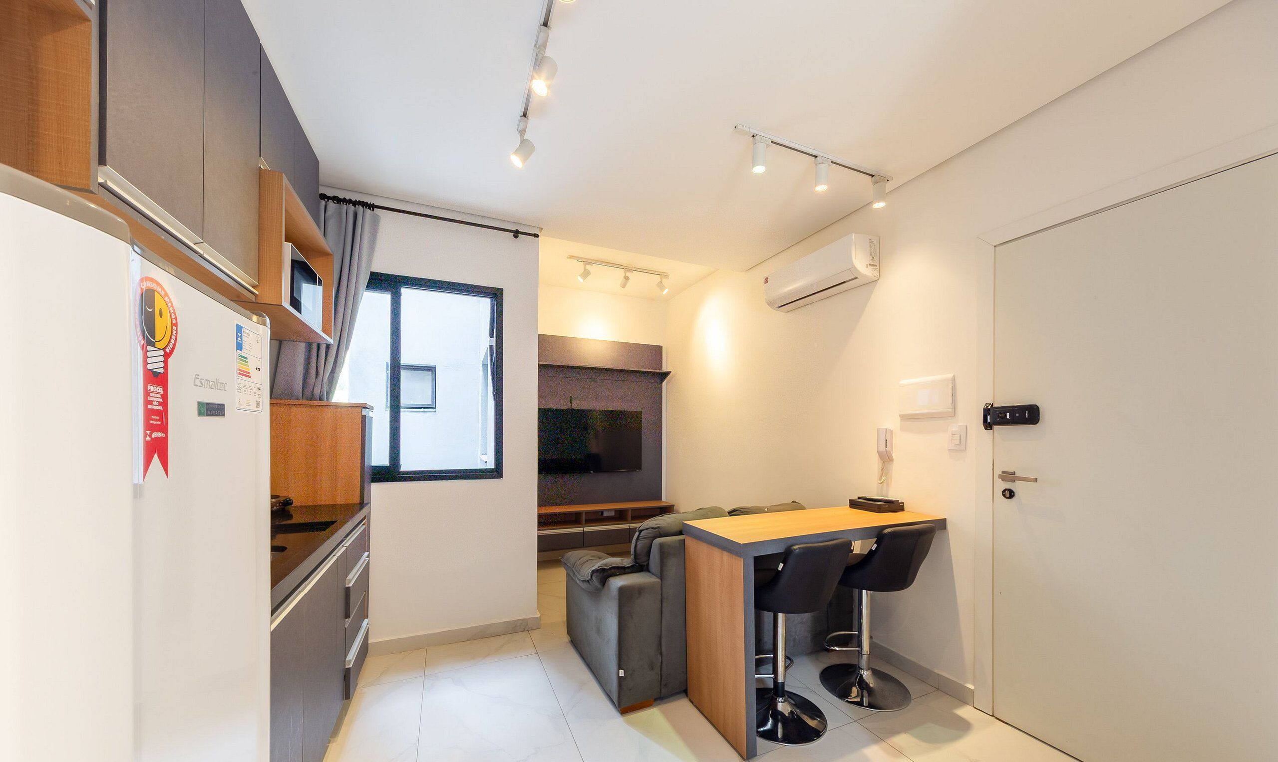 Apartamento básico | Parte interna