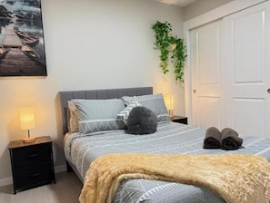 2 bedrooms, WiFi, bed sheets
