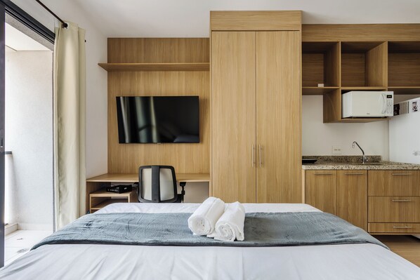 Basic Apartment | 1 bedroom - Studio With Pool 3 Minutes From the Subway Bss0703 (São Paulo)