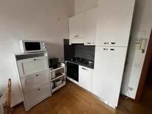 Microwave, oven, stovetop