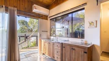 Basic Apartment | Interior