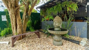 Khuôn viên nơi lưu trú