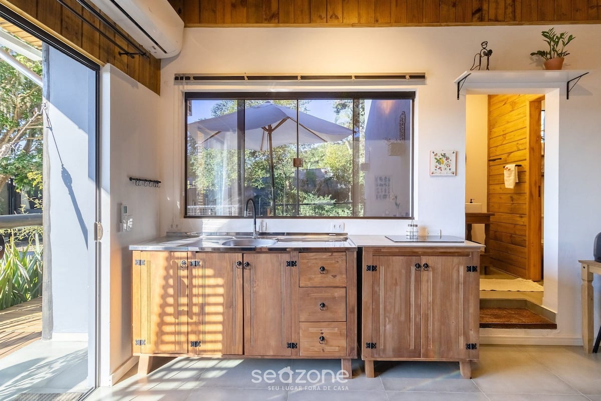 Basic Apartment | Private kitchen