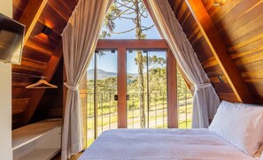 Basic Chalet | 2 bedrooms, desk, free WiFi - RJF - Comfortable Chalets in Urubici (Urubici)