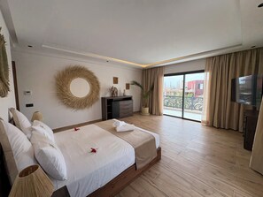 5 soverom, strykejern/-brett, wi-fi og sengetøy