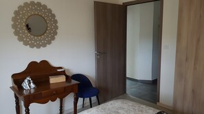 2 chambres, fer et planche à repasser, Wi-Fi, literie fournie