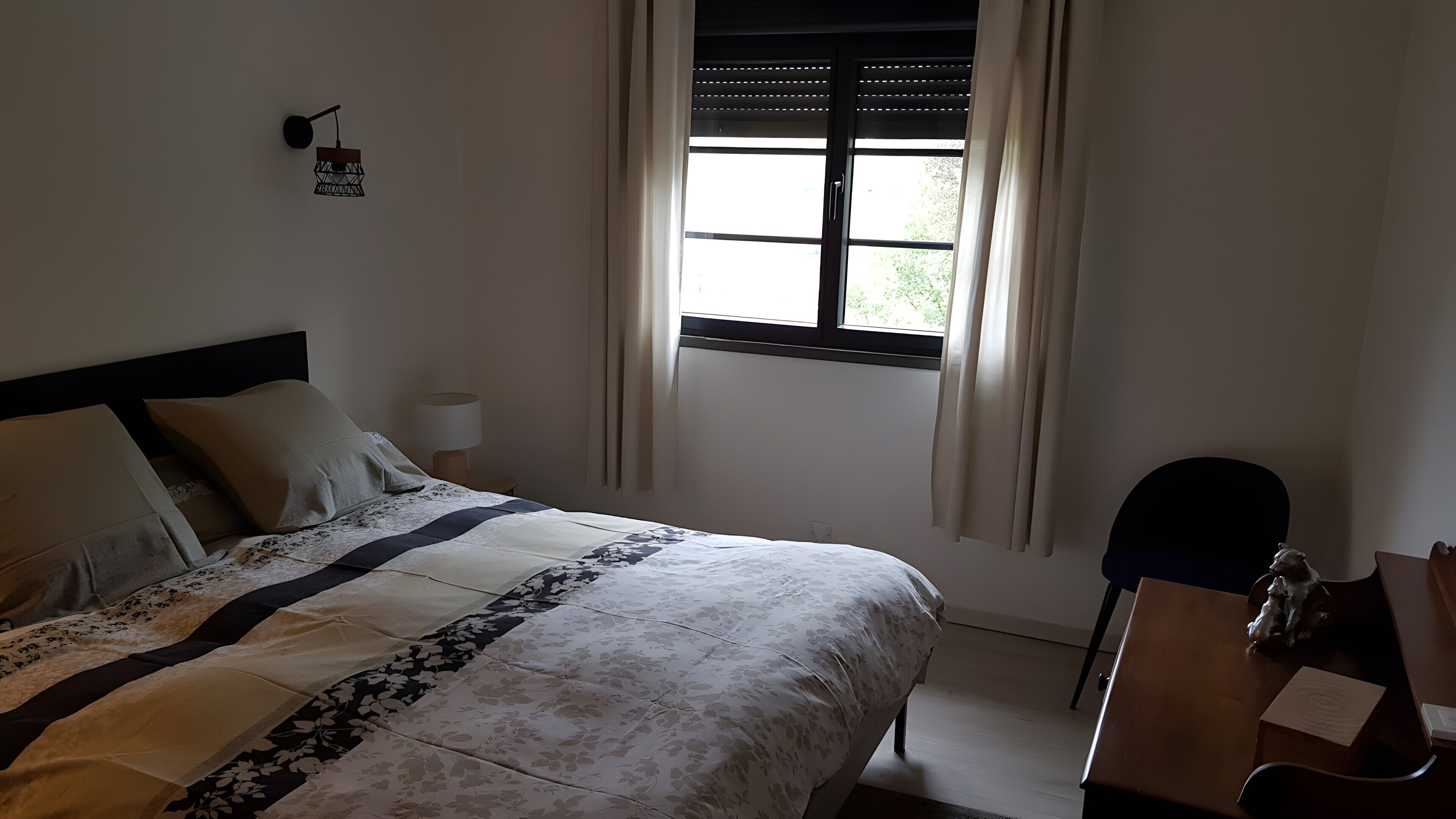 2 sovrum, strykjärn/strykbräda, wi-fi och sängkläder